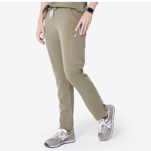 FIGS Heathered Olive Yola Scrub pants size Small